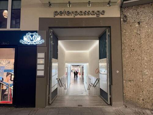 Eingang vom Ernst-Reuter-Platz - Moderne und repräsentative Laden- oder Gewerbefläche in toller Innenstadtlage