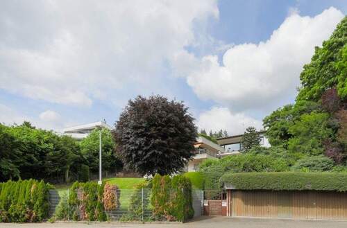 Straßenansicht - 6 Zimmer Einfamilienhaus zum Kaufen in Pforzheim