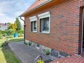 Haus links vom Eing. - 