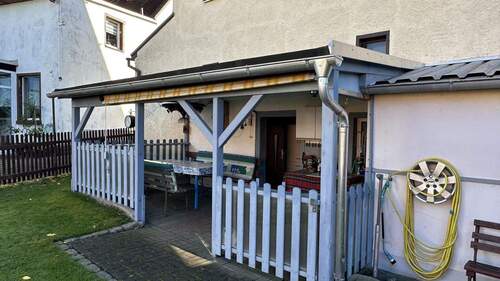 Doppelgarage - Mehrfamilienhaus, Wohnhaus in Leubsdorf zum Kaufen