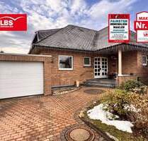 In exklusiver Lage - architektonischer, großzügiger Winkelbungalow mit Dachterrasse und Garage... - Bad Eilsen