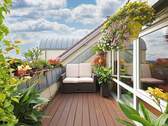 Großer Balkon mit traumhafter Aussicht über die Dächer - DG-Wohnung mit ca. 60 m² Gesamtfläche, Balkon und toller Aussicht