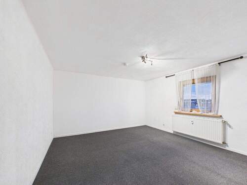 Kinderzimmer - 3 Zimmer Etagenwohnung zum Kaufen in Villingen-Schwenningen