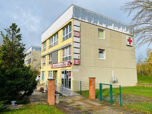 Außenansicht - Mehrfamilienhaus, Wohnhaus in Gera