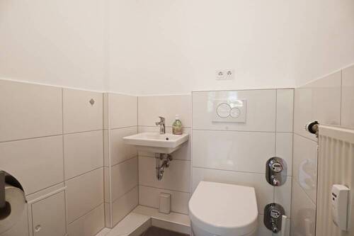separates WC - 