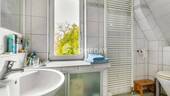 1. OG Badezimmer 2 - 