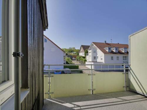Schöner Balkon zum Entspannen im Freien - 1 Zimmer Etagenwohnung in Hildrizhausen