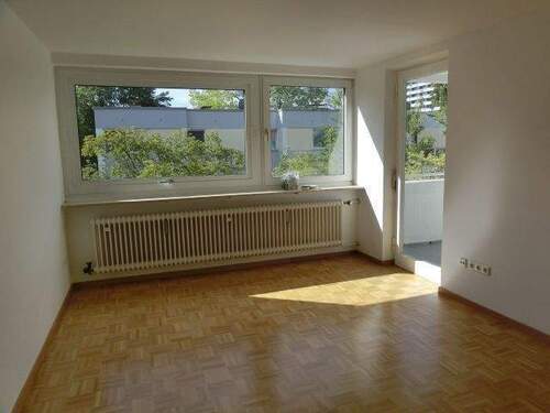 CIMG4375.JPG - Neu renovierte,helle und ruhige 3-Zi-Whg Parkstadt Solln