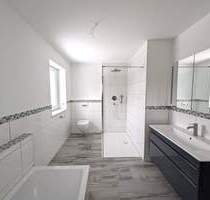 TOP + + Hochwertiges, freies Haus in Massivbauweise von 2018 I Holzpelletheizung + + - Hagenheim