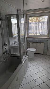 Bad - 3 Zimmer Etagenwohnung zum Kaufen in Aschaffenburg