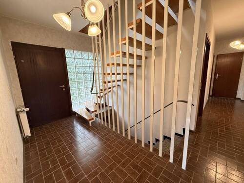 Flur 1 - 4 Zimmer Einfamilienhaus zum Kaufen in Winsen (Aller)