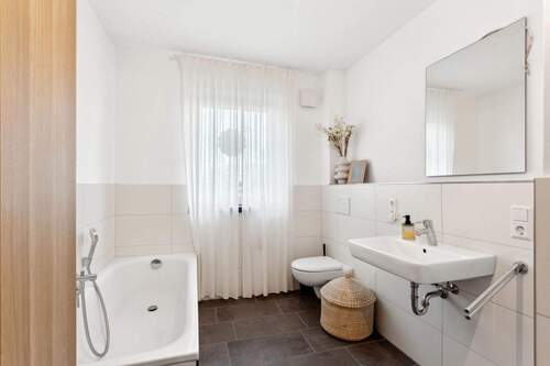 Badezimmer - Reihenmittelhaus mit 138,00 m&sup2; in Osnabrück zum Kaufen