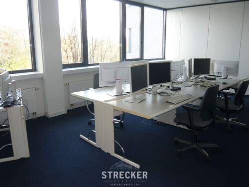 Büro - 4 helle Arbeitsräume in gepflegter Umgebung