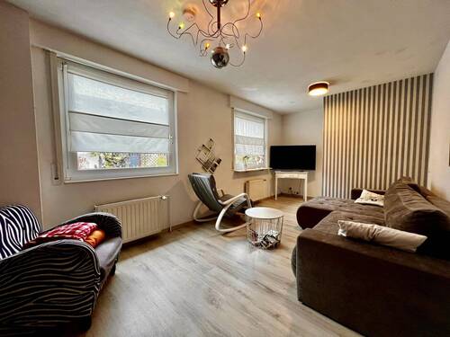 Wohnzimmer - EG - Doppelhaushälfte mit 160,00 m&sup2; in Riegelsberg zum Kaufen