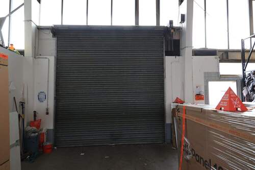 Halle_optional-5.JPG - 