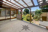 Terrasse neben dem Wintergarten - 