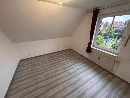 Schlafzimmer 4 Dachgeschoss - 