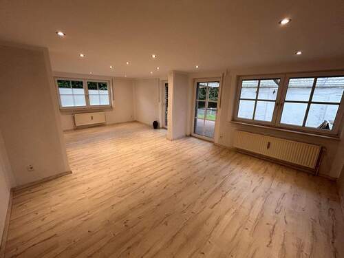 Wohn- & Essbereich Erdgeschoss - 5 Zimmer Einfamilienhaus in Bippen