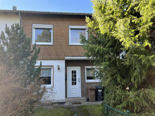 Bild1 - Solides, gepflegtes Reihenendhaus mit Garage in Vellmar