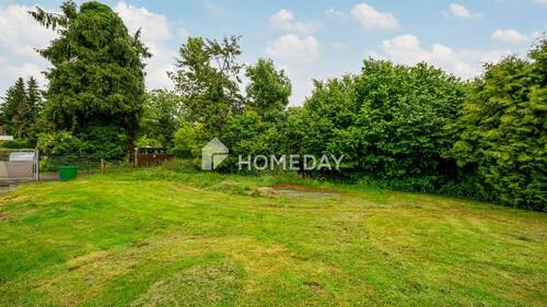 Garten 1 - 7 Zimmer Mehrfamilienhaus, Wohnhaus in Ruppichteroth
