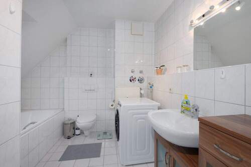 Tageslichtbad - Etagenwohnung mit 61,40 m&sup2; in Karlsruhe / Oststadt zum Kaufen