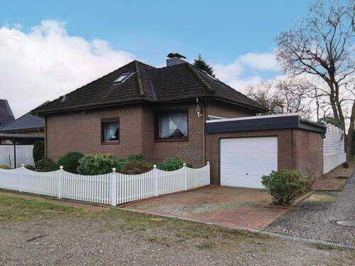 Außenansicht - 4 Zimmer Einfamilienhaus zum Kaufen in Bremerhaven