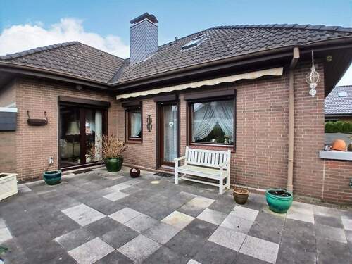 Terrasse - 4 Zimmer Einfamilienhaus in Bremerhaven