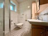 Badezimmer - Doppelhaushälfte mit 127,00 m² in Alsdorf zum Kaufen