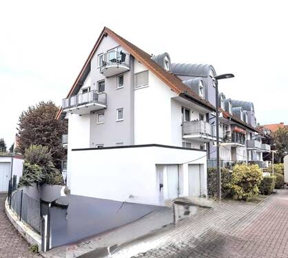 Außen-Einfahrt Tiefgarage - 