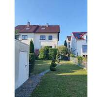 Doppelhaushälfte mit Garage und 2 Stellplätzen OHNE MAKLER - Gärtringen