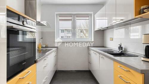 Küche 1 - 3 Zimmer Etagenwohnung zum Kaufen in Wolfsburg