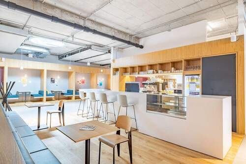 Property Image 7 - 