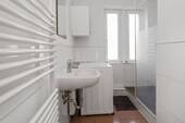 Beispielwohnung 1.OG Badezimmer - 