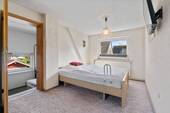 Zimmer 1 - 