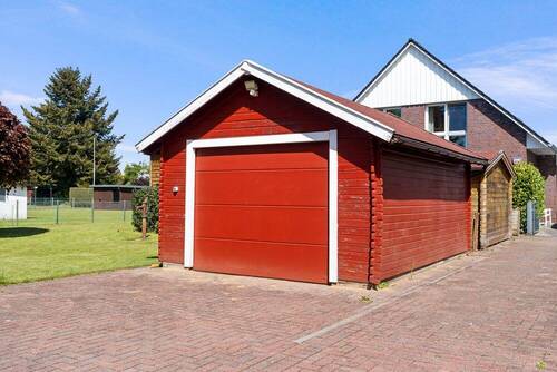 Garage - 