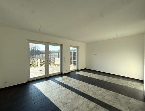 2-948 Wohnzimmer - Doppelhaushälfte mit 113,00 m&sup2; in Scharbeutz zur Miete