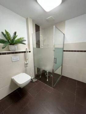 Neues Badezimmer EG - 