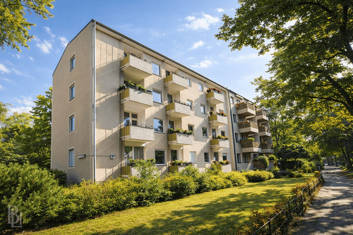 Aussenansicht - Sanierter Erstbezug: Lichtdurchflutete Familienwohnung in ruhiger Lage von Lankwitz