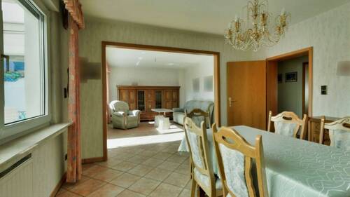 Esszimmer - 6 Zimmer Doppelhaushälfte zum Kaufen in Wülfrath