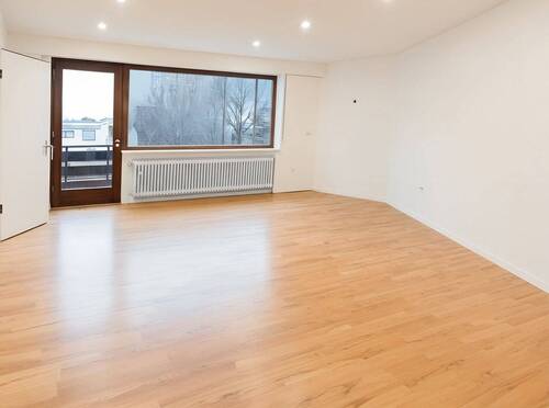 Wohnzimmer (weitere Wohnung) - Mehrfamilienhaus, Wohnhaus in Höhr-Grenzhausen