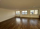 Wohnbereich - Etagenwohnung mit 260,00 m&sup2; in Weihenzell zur Miete
