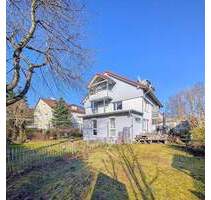 6-Zimmer-Gartenwohnung mit Anbau und ca. 170 m² Garten in ruhiger Lage von München-Allach