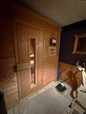 Sauna, KG - 