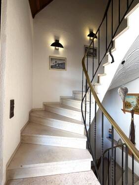 Geschosstreppe, EG - 