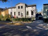 Vorderseite des Hause - Zweifamiliehaus in Eberswalde - 732.000,00 EUR Kaufpreis, ca.  255,00 m² Wohnfläche