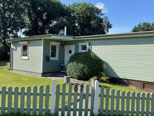 24352 Loose Immo Außenansicht - 