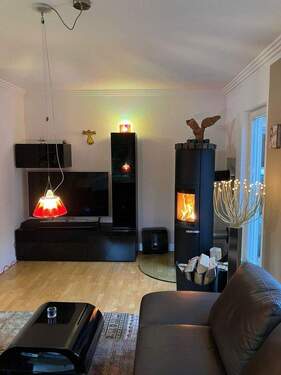 EG Wohnbereich mit Kamin - 