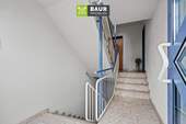 Treppenhaus - 3 Zimmer Etagenwohnung in Wolpertswende