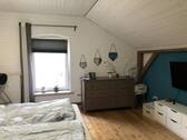 Schlafzimmer - 4 Zimmer Etagenwohnung in Rastorf OT Wildenhorst