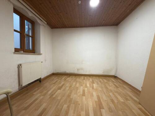 EG Wohnzimmer.JPG - Mehrfamilienhaus, Wohnhaus mit 135,00 m² in Ichenhausen zum Kaufen